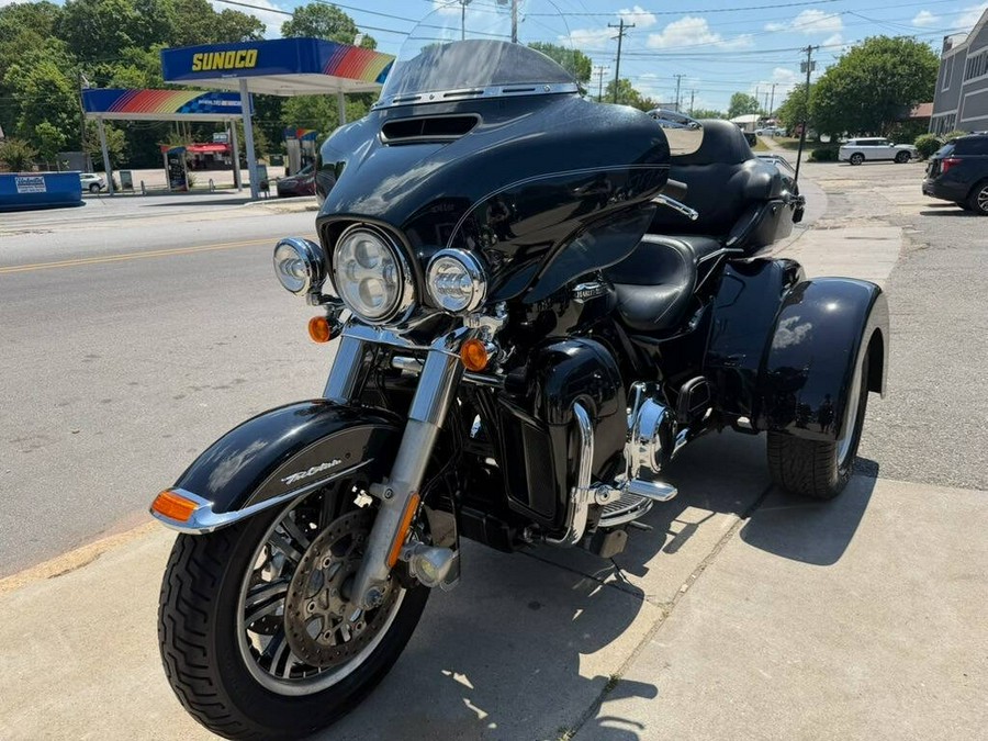 2014 Harley-Davidson Triglide FLHTCUTG