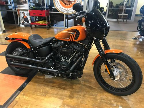 2021 Harley-Davidson Street Bob 114 Review (11 Fast Facts)