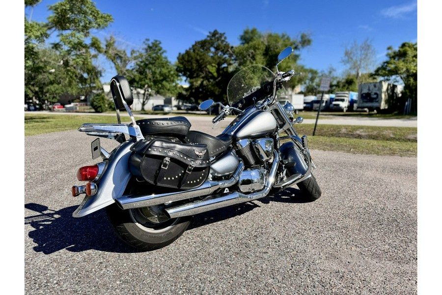 2003 Suzuki Intruder VL1500