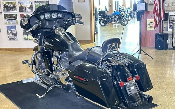 2015 Harley-Davidson FLHX - Street Glide