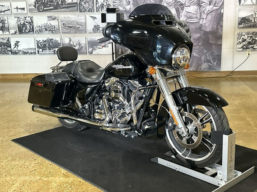 2015 Harley-Davidson FLHX - Street Glide