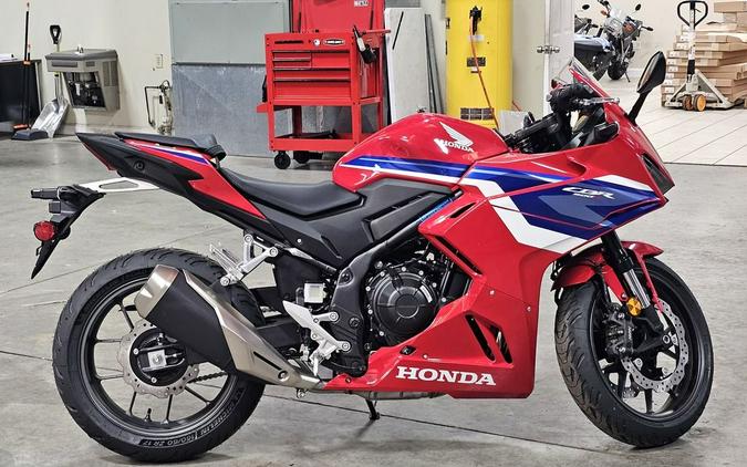 2025 Honda CBR500R ABS