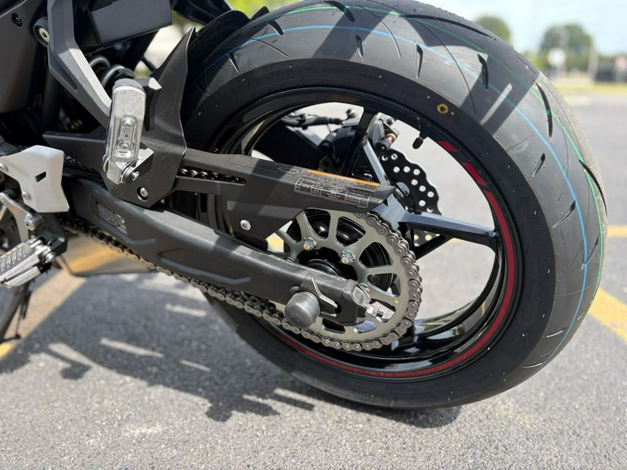 2025 Kawasaki Z650 Base