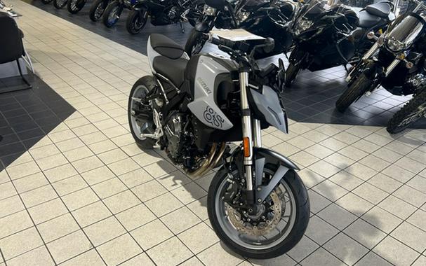 2024 Suzuki GSX 8S