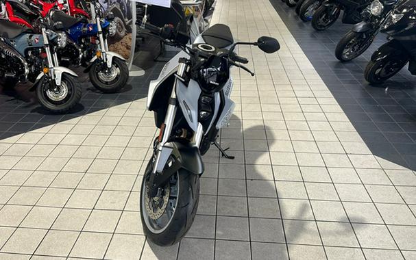2024 Suzuki GSX 8S