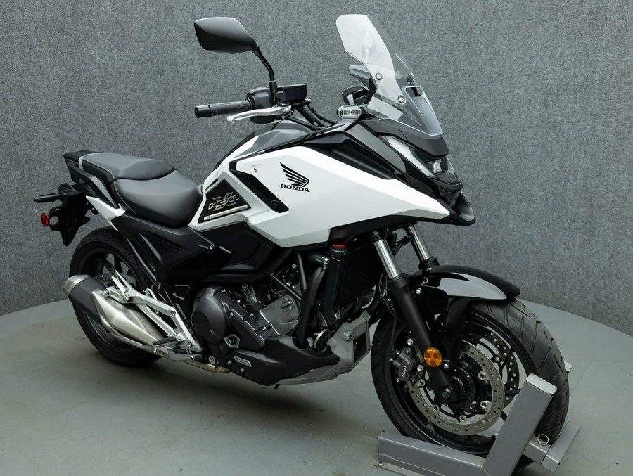 2025 HONDA NC750X W/ABS & DCT