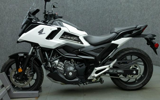 2025 HONDA NC750X W/ABS & DCT