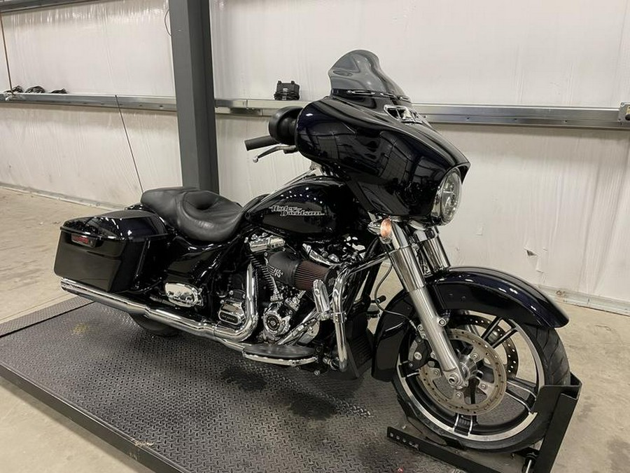 2019 Harley-Davidson® FLHX - Street Glide®