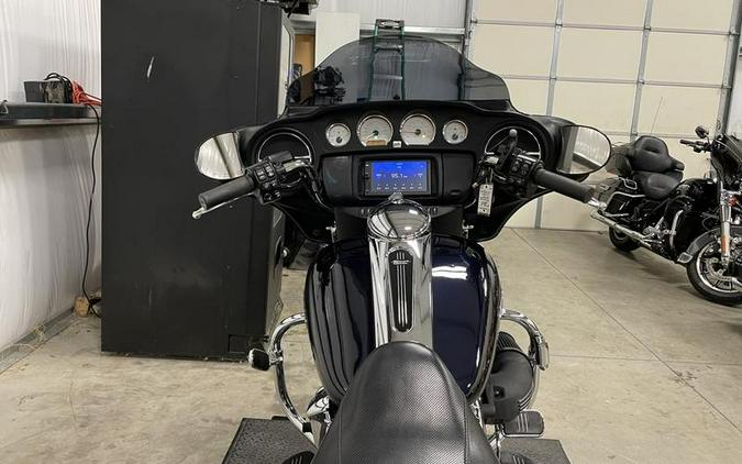 2019 Harley-Davidson® FLHX - Street Glide®