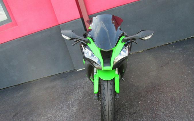 2012 Kawasaki Ninja® ZX™ -10R