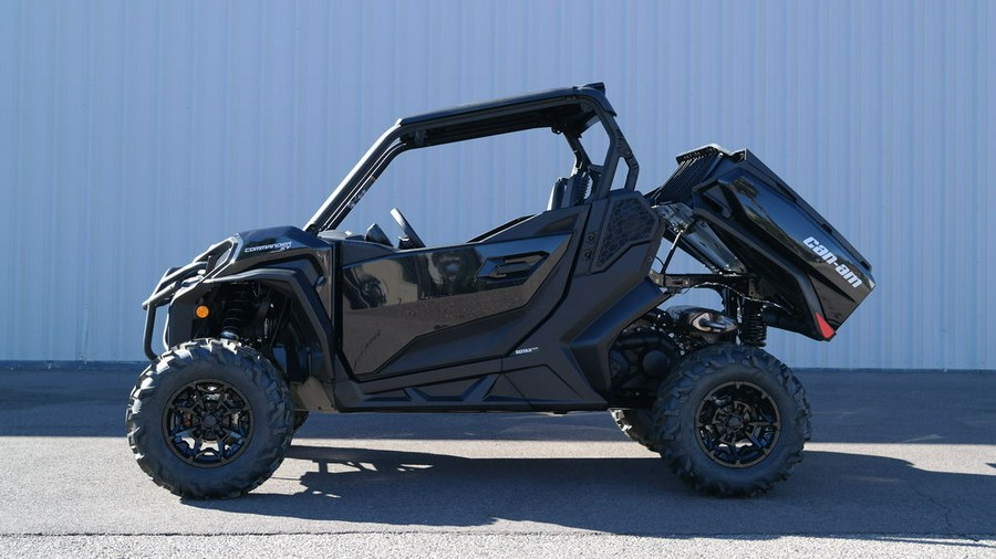 2026 Can-Am® Commander XT 700