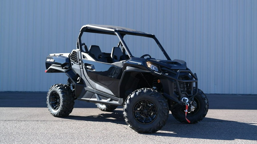 2026 Can-Am® Commander XT 700
