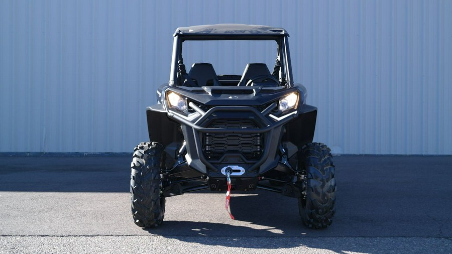 2026 Can-Am® Commander XT 700