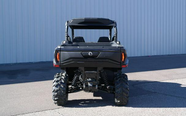 2026 Can-Am® Commander XT 700