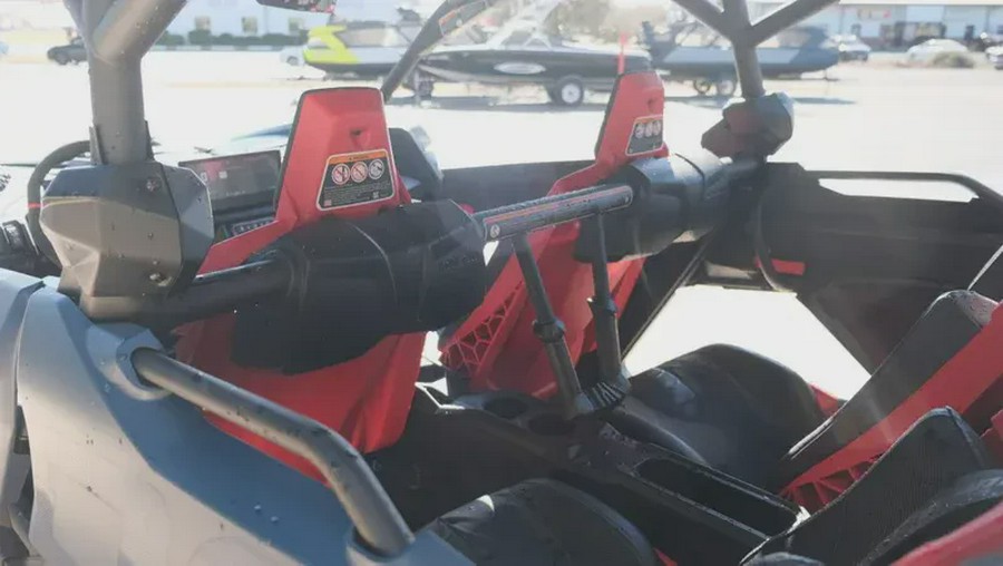 2026 CAN-AM MAVERICK X3 MAX X RS TURBO RR SMARTSHOX WITH 1025 TOUCHSCREEN