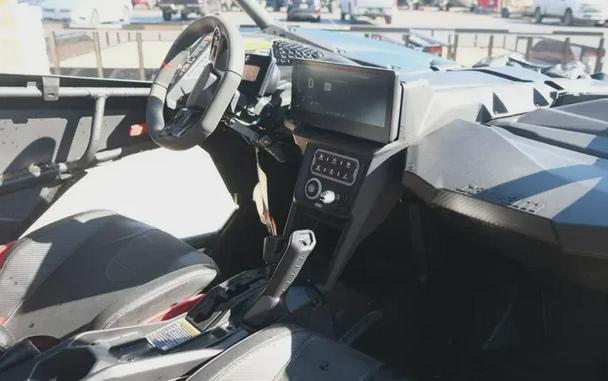 2026 CAN-AM MAVERICK X3 MAX X RS TURBO RR SMARTSHOX WITH 1025 TOUCHSCREEN