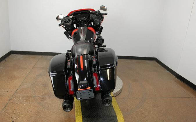 Harley-Davidson® CVO Road Glide ST 2026 FLTRXSTSE 84680373 CITRUS HEAT W/ PINSTRIPE