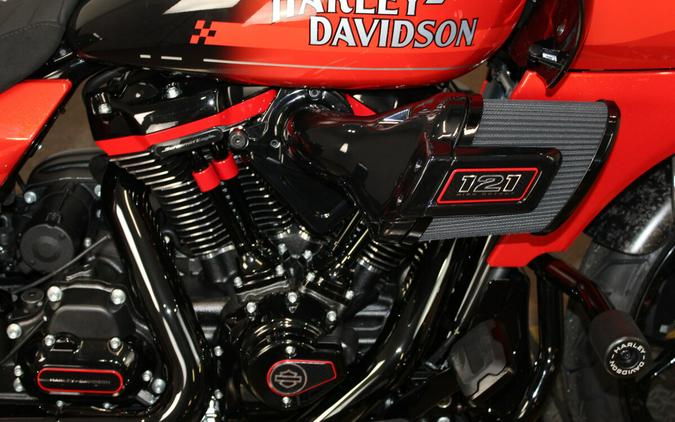 Harley-Davidson® CVO Road Glide ST 2026 FLTRXSTSE 84680373 CITRUS HEAT W/ PINSTRIPE