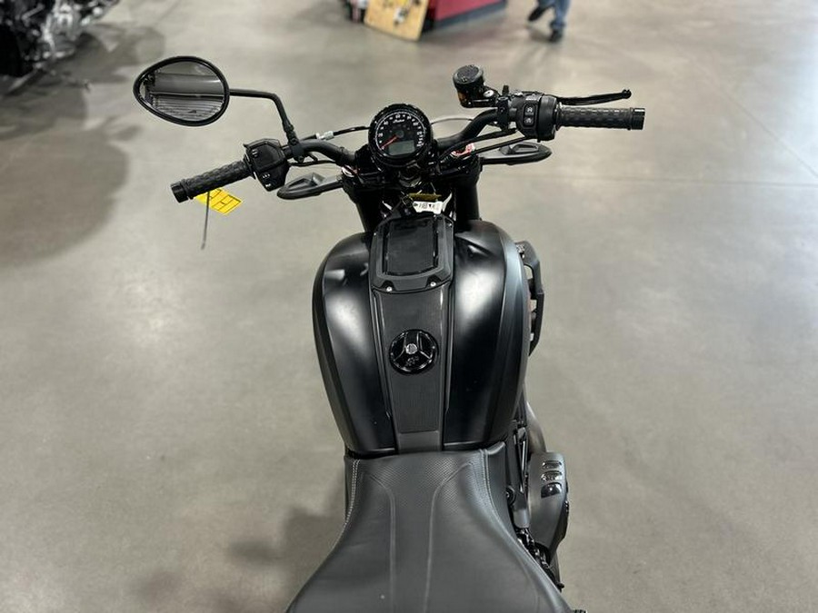 2022 Indian Motorcycle® FTR Black Smoke