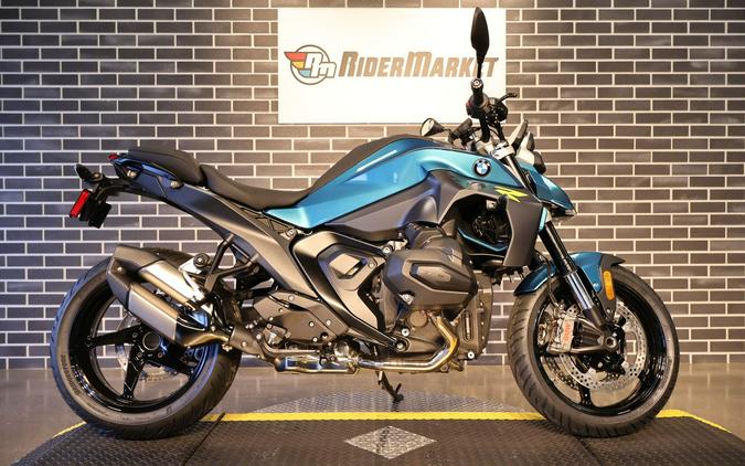 2026 BMW R 1300 R