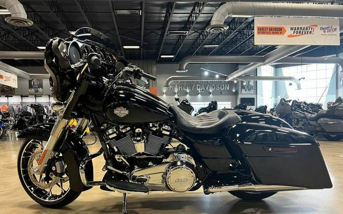 2021 Harley-Davidson® FLHXS - Street Glide® Special