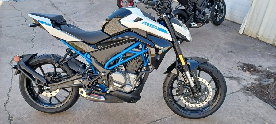 2024 CFMOTO NK 300