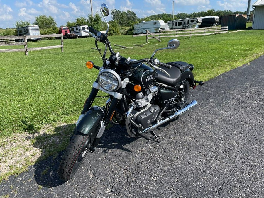 2024 Royal Enfield SUPER METEOR 650 - ASTRAL GREEN