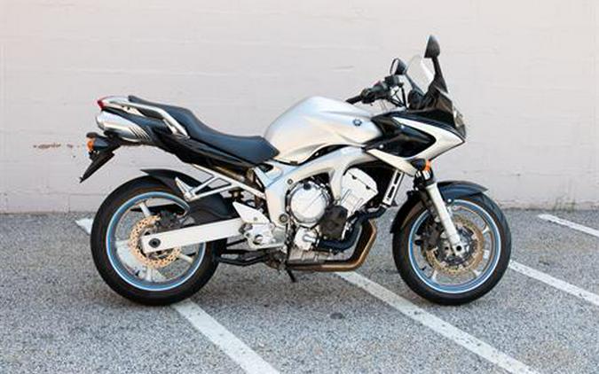 2004 Yamaha FZ6