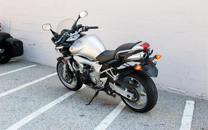 2004 Yamaha FZ6