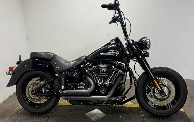 2018 Harley-Davidson® Heritage Classic 114 FLHCS