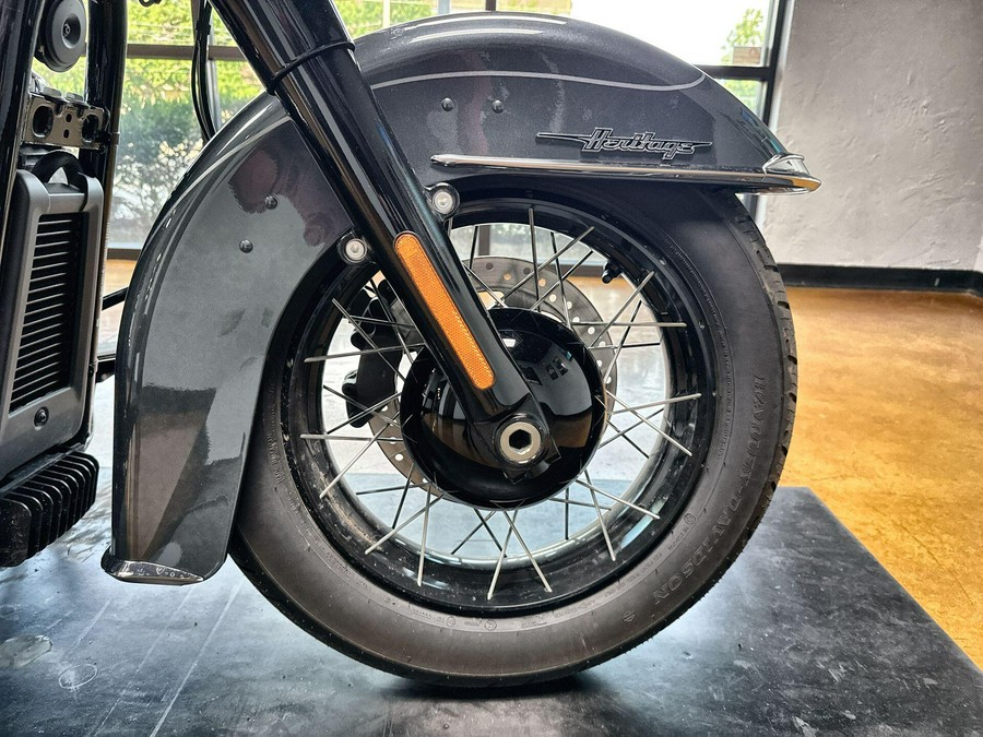 2025 Harley-Davidson® Heritage Classic Iron Horse Metallic Black Trim