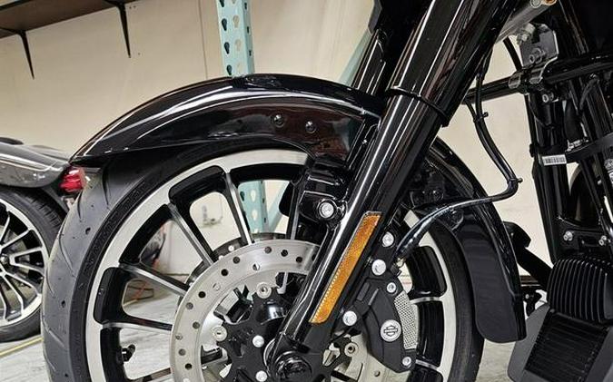 2024 Harley-Davidson® FLTRT - Road Glide® 3