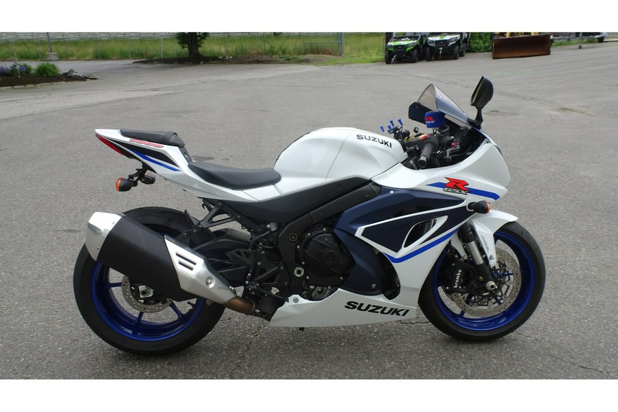 2023 Suzuki GSX-R1000