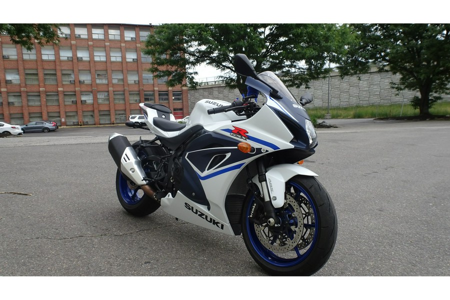 2023 Suzuki GSX-R1000