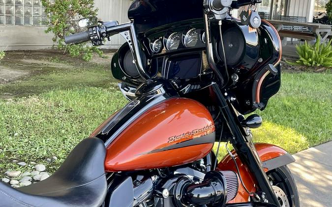 2019 Harley-Davidson® FLHXS - Street Glide® Special