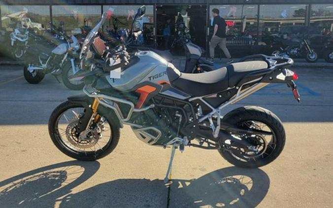 2026 Triumph Tiger 900 Desert Edition