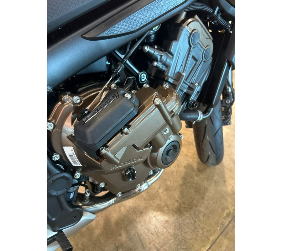 2026 Honda CB650R E-Clutch