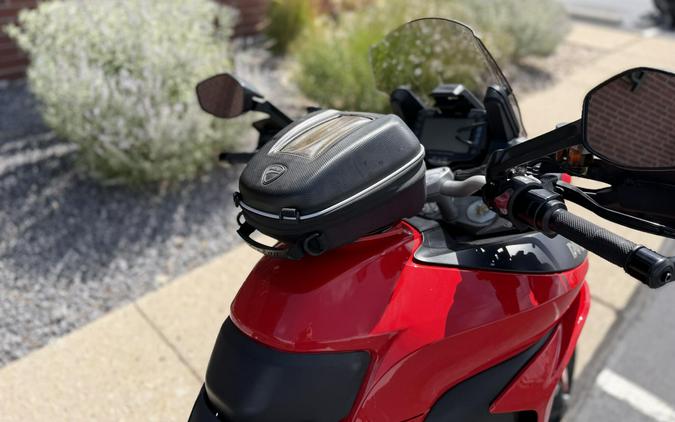 2015 DUCATI Multistrada 1200 Red
