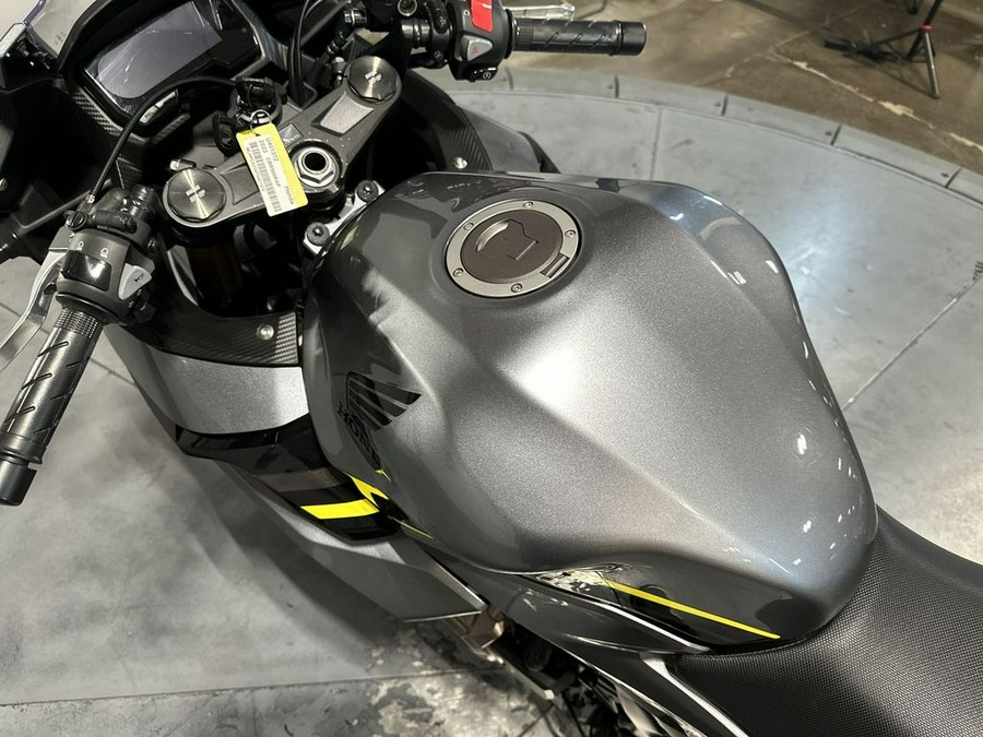2023 Honda CBR500R ABS
