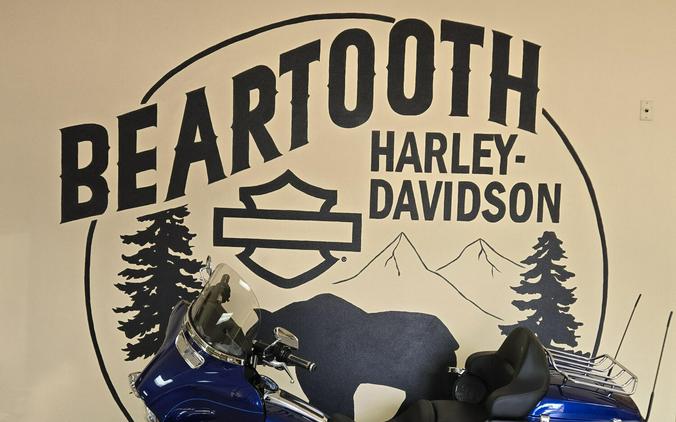 2015 Harley-Davidson® Ultra Limited Superior Blue