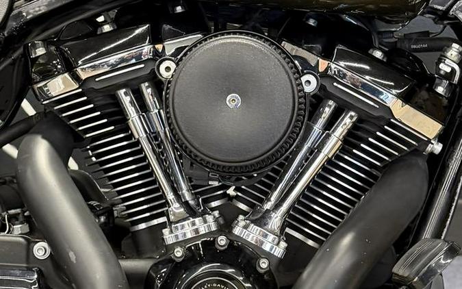 2018 Harley-Davidson® FLHRXS - Road King® Special