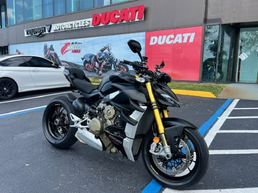 2022 Ducati Streetfighter V4 S Dark Stealth