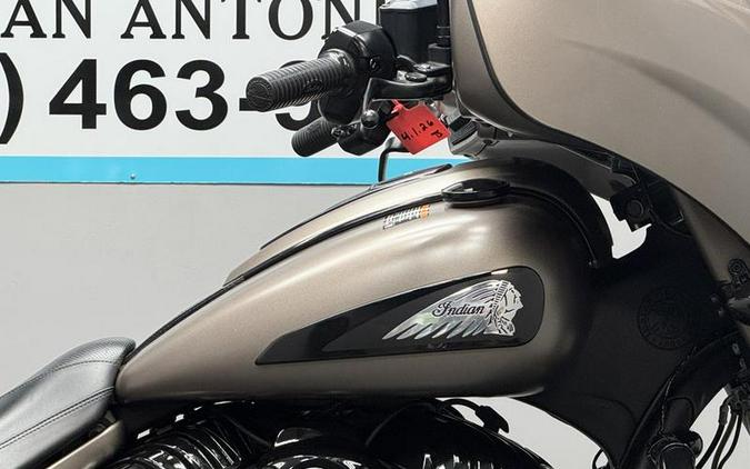 2019 Indian Motorcycle® Chieftain Dark Horse® Bronze Smoke