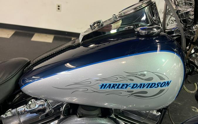 1999 Harley-Davidson Wide Glide Two-Tone Luxury Blue/Diamond Ice FXDWG