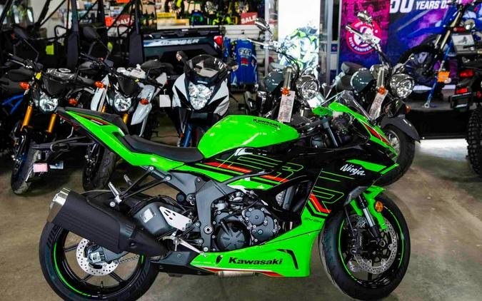 2024 Kawasaki Ninja ZX-6R Review [13 Fast Facts From the Track]