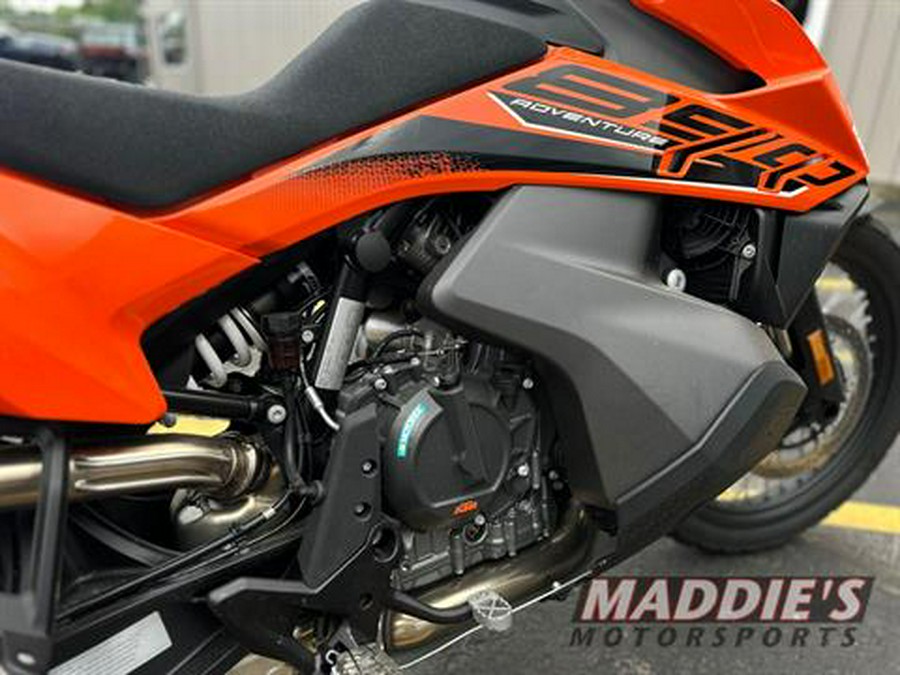 2022 KTM 890 Adventure