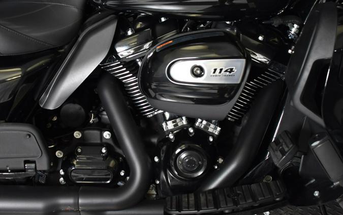 2023 Harley-Davidson Ultra Limited Vivid Black FLHTK