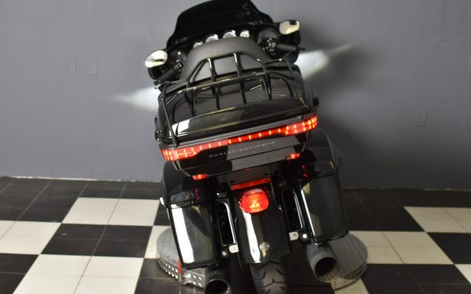 2023 Harley-Davidson Ultra Limited Vivid Black FLHTK