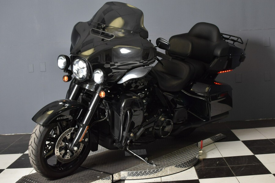 2023 Harley-Davidson Ultra Limited Vivid Black FLHTK