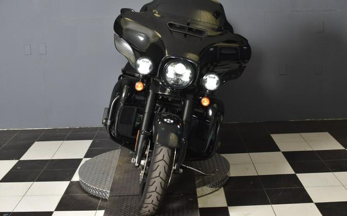 2023 Harley-Davidson Ultra Limited Vivid Black FLHTK